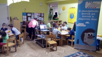 20170907naslovna.jpg